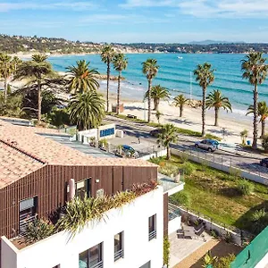 https://t3-neuf-avec-terrasse-face-a-la-mer.fr-provencehotel.com